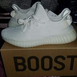 YEEZY BOOST 350 WHITE